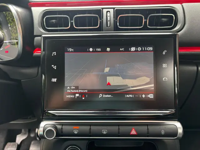 Citroën C3 1.2 PureTech S&S Shine 2017 Benzine 34