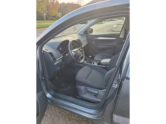 Škoda Karoq 1.0 TSI Ambition 2023 Benzine 9