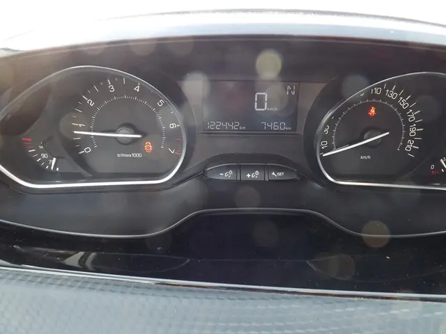 Peugeot 208 1.2 PureTech Première | AUTOMAAT 2016 Benzine 14