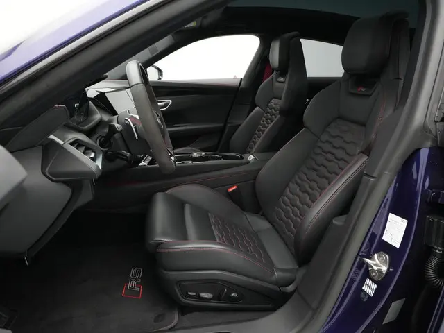 Audi e-tron GT RS 93 kWh 2023 Elektrisch 21