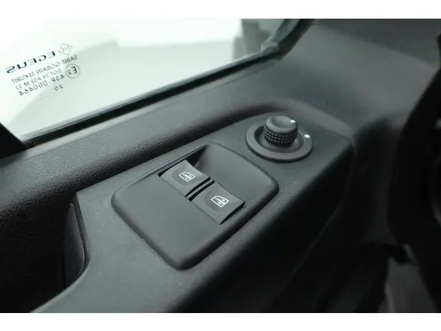 Renault Trafic 2.0 dCi 120pk L2H1 Business 2021 Diesel 7