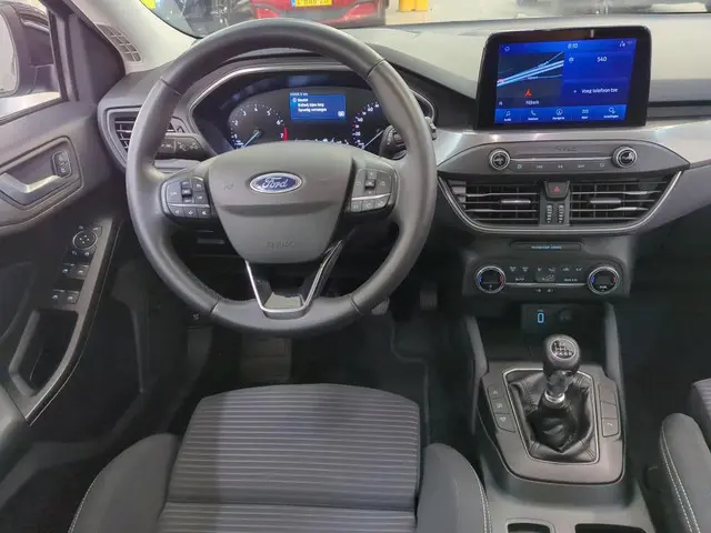 Ford Focus 1.0 EcoBoost Titanium Business 2019 Benzine 4