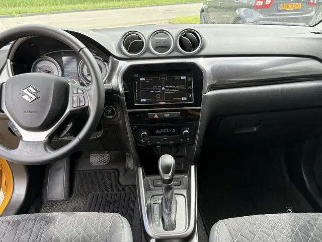 Suzuki Vitara 1.5 Hybrid Style 2023 Hybride Benzine 6