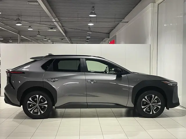 Toyota bZ4X Launch Edition 71 kWh 2023 Elektrisch 15