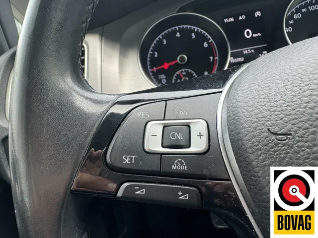 Volkswagen Golf 1.0 TSI Connected Series 2015 Benzine 13
