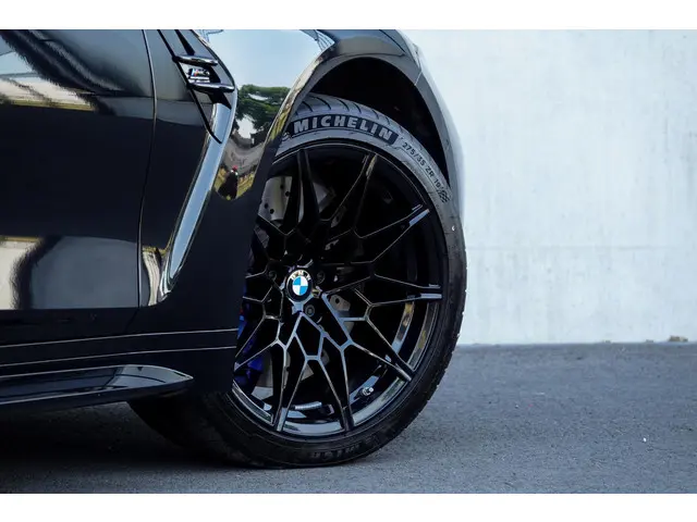 BMW M3 Touring xDrive Competition 2024 Benzine 20
