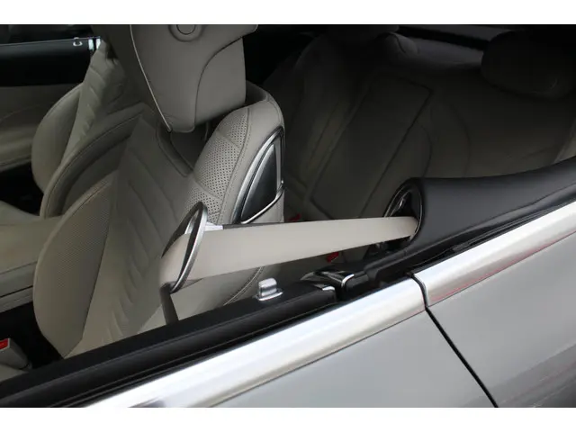 Mercedes-Benz S-Klasse Coupé 500 4Matic 2014 Benzine 34