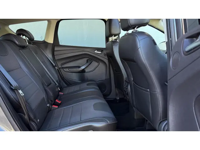 Ford Kuga 1.6 Titanium 2013 Benzine 14