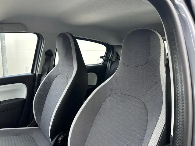 Renault Twingo 1.0 SCe Collection 2019 Benzine 24