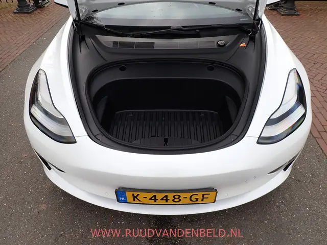 Tesla Model 3 Long Range AWD 2020 Elektrisch 25