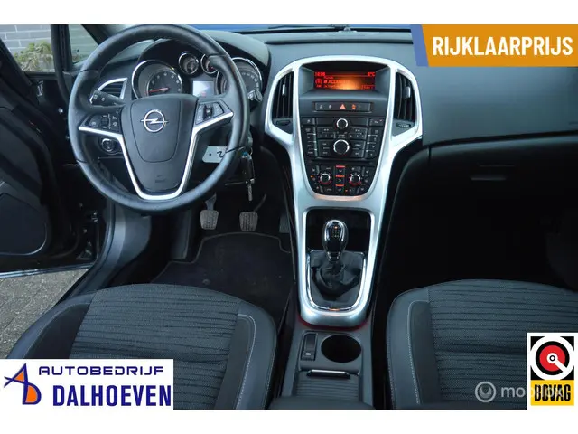 Opel Astra 1.4 Turbo Sport + 2015 Benzine 41