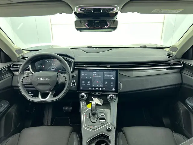 Lynk & Co 01 1.5 261pk PHEV 2023 Hybride Benzine 11