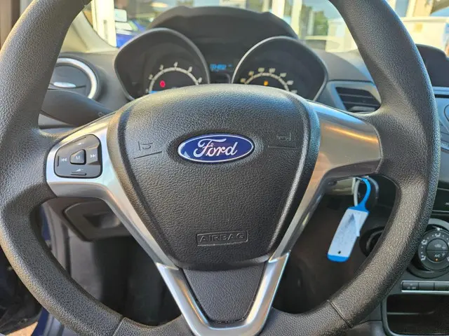 Ford Fiesta 1.0 80pk *NAP*Airco* Rijklaar 2013 Benzine 9