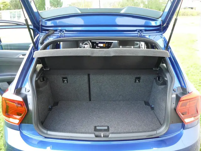 Volkswagen Polo 1.0 TSI Highline Business R 2021 Benzine 7