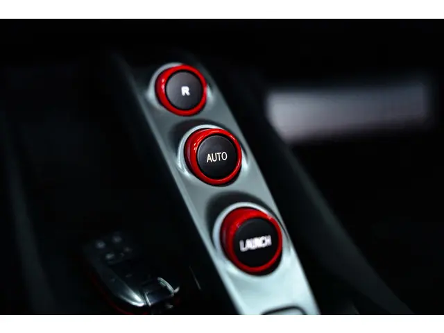 Ferrari 812 GTS 6.5 V12 HELE 2020 Benzine 37