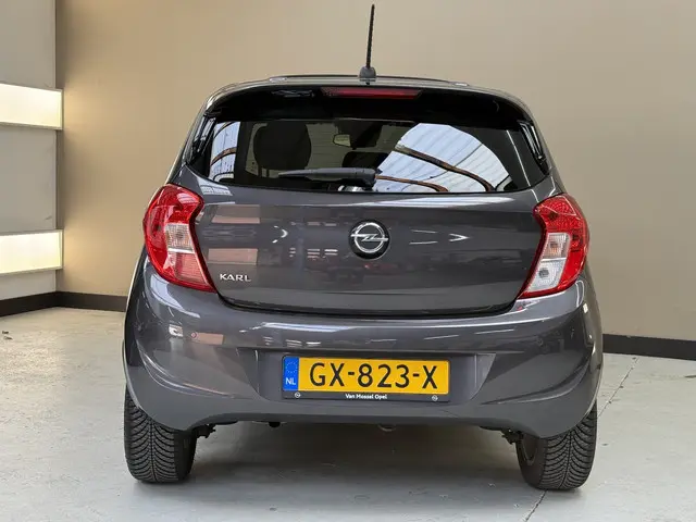 Opel KARL 1.0 Cosmo, 75Pk, 2015, 2015 Benzine 11