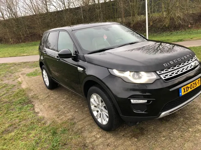 Land Rover Discovery Sport 2.0 Si4 4WD US SE 7p 2016 Benzine 2