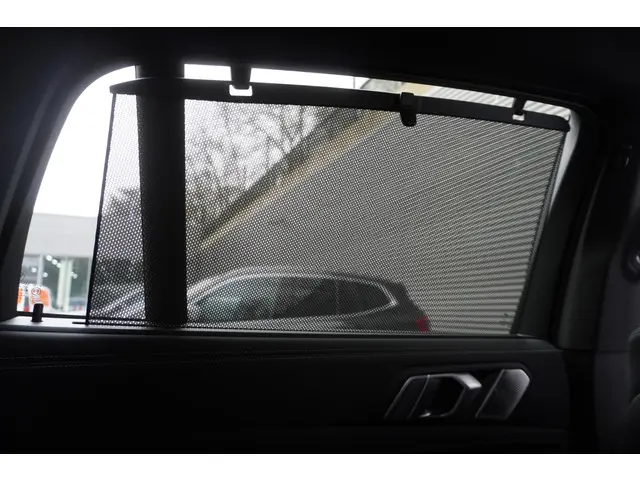 BMW X6 xDrive40i 2025 Benzine 30