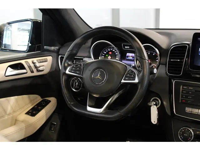 Mercedes-Benz GLE 500 e 4MATIC 2016 Hybride Benzine 33