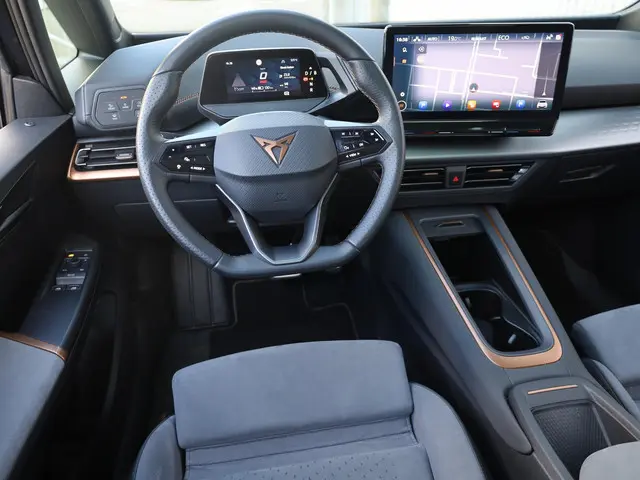 CUPRA Born 150KW 2022 Elektrisch 33