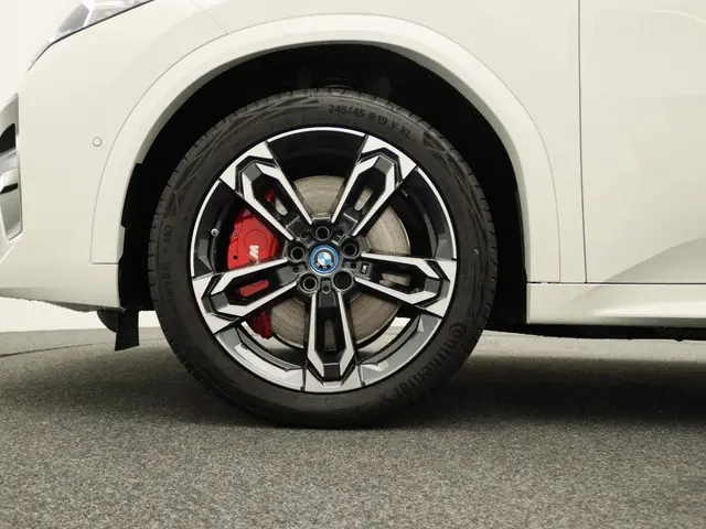 BMW iX2 eDrive20 2024 Elektrisch 7
