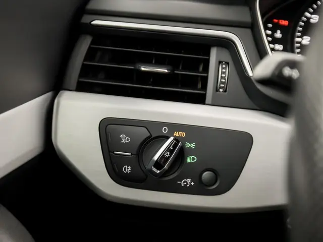 Audi A4 1.4 TFSI S-Line Sport 2017 Benzine 23