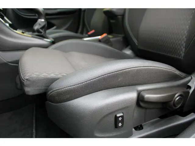Opel Astra 1.0 Turbo Innovation 2019 Benzine 12
