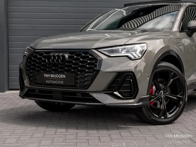 Audi Q3 Sportback 45 TFSI E S-Line 2021 Hybride Benzine 41