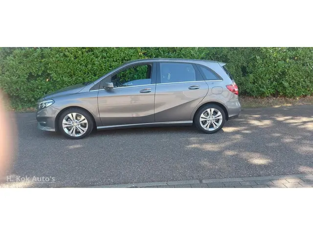 Mercedes-Benz B-Klasse 180 Ambition 2015 Benzine 6