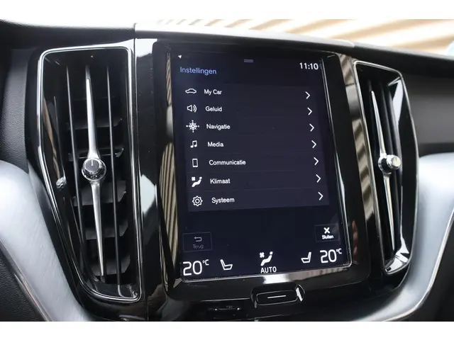 Volvo XC60 T5 Momentum 2019 Benzine 45