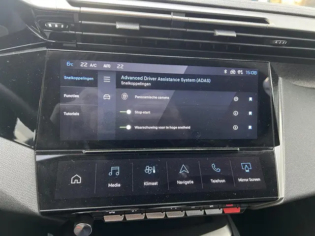 Peugeot 308 SW 1.2 Turbo 130 PK Allure 2024 Benzine 13