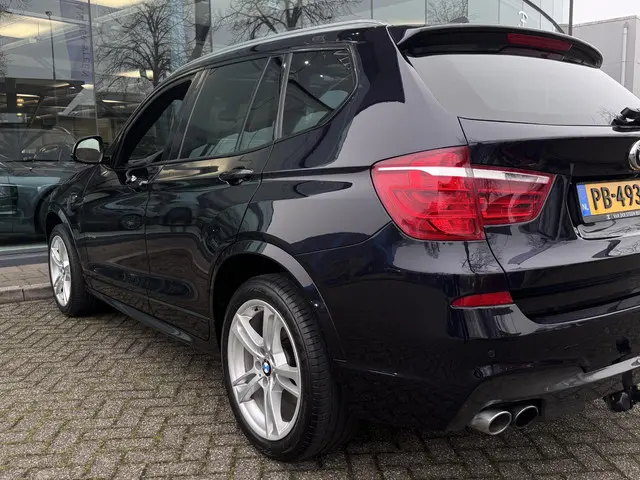 BMW X3 xDrive35i High Executive 2015 Benzine 21