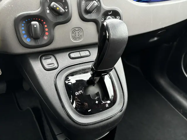 Fiat Panda 0.9 TwinAir Easy | Automaat | Airco | 2013 Benzine 9