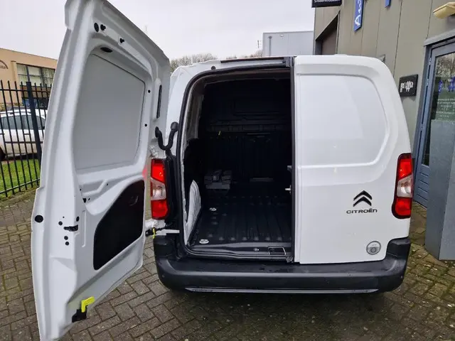 Citroën Berlingo 1.2 PureTech Club 2019 Benzine 13