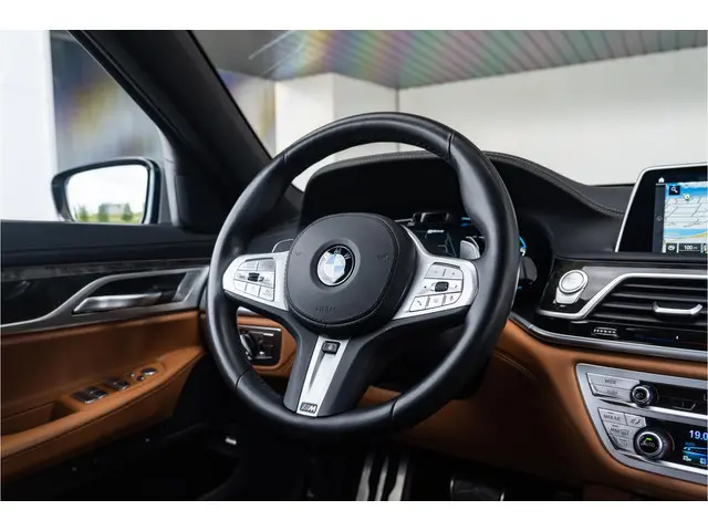 BMW 7 Serie Sedan 745e 2021 Hybride Benzine 17