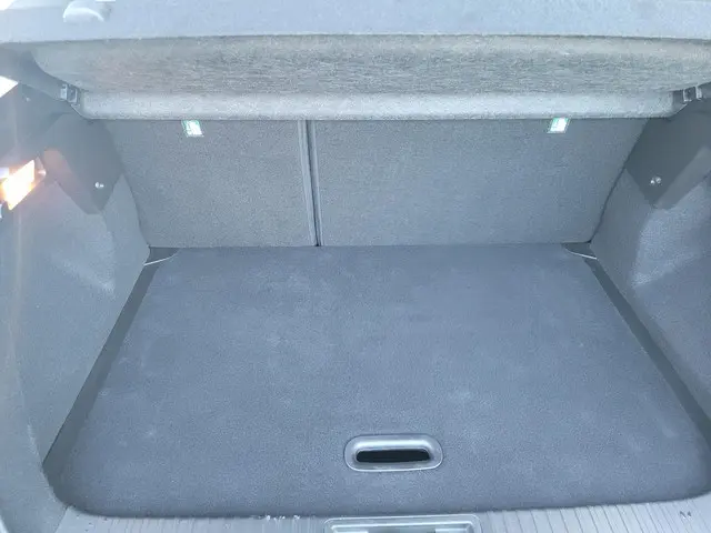 Renault Captur 1.3 TCe 140 Initiale Paris 2022 Benzine 9