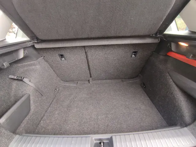 Škoda Kamiq 1.0 TSI Business Edition 2021 Benzine 22