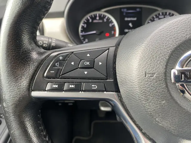 Nissan Micra 0.9 IG-T N-Connecta 2018 Benzine 17