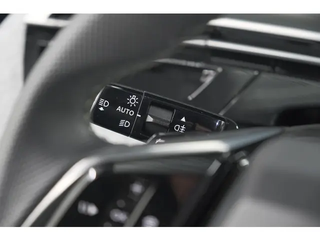 Peugeot 5008 1.2 Hybrid 136 GT 2024 Hybride Benzine 36