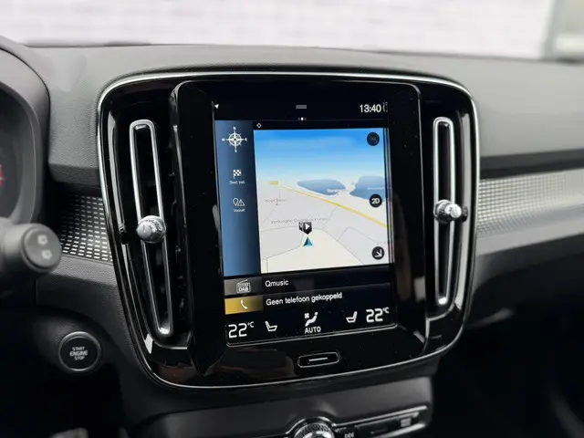 Volvo XC40 1.5 T3 R-Design 2022 Benzine 12