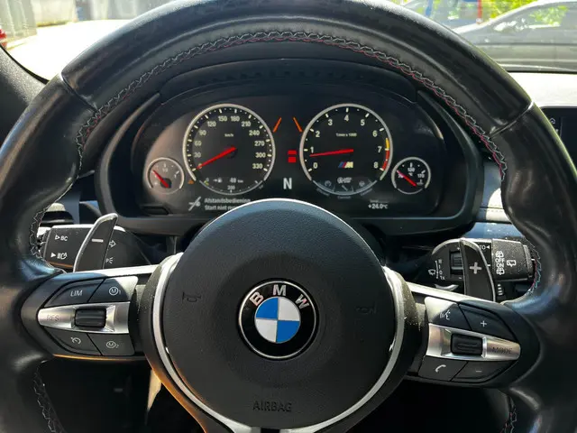 BMW X5 M 2017 Benzine 11