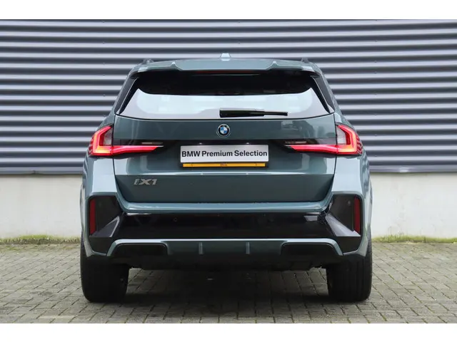 BMW iX1 eDrive20 2025 Elektrisch 4