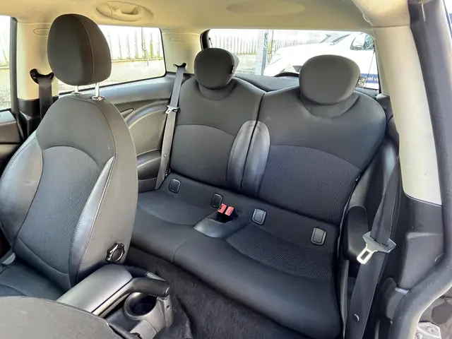 MINI One 1.6 Chili 2014 Benzine 15