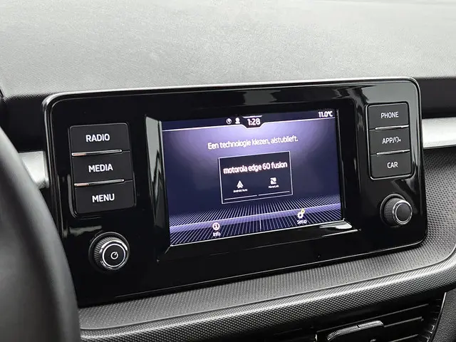 Škoda Fabia 1.0 TSI 95pk Ambition 2023 Benzine 24