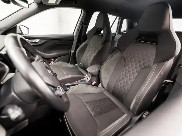 Škoda Kamiq 1.0 TSI Sport 2020 Benzine 13