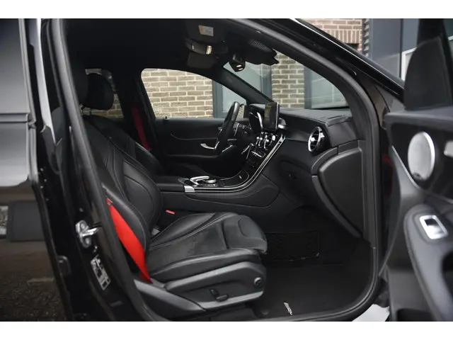 Mercedes-Benz GLC AMG 63 S 4MATIC+ 2018 Benzine 17