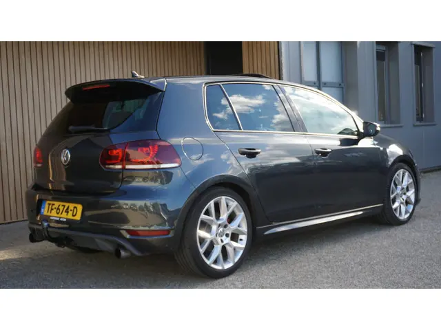 Volkswagen Golf 2.0 GTI 235PK Edition 35 2012 Benzine 5