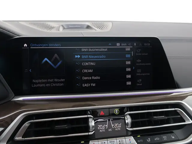 BMW X5 xDrive45e High Executive 2022 Hybride Benzine 27