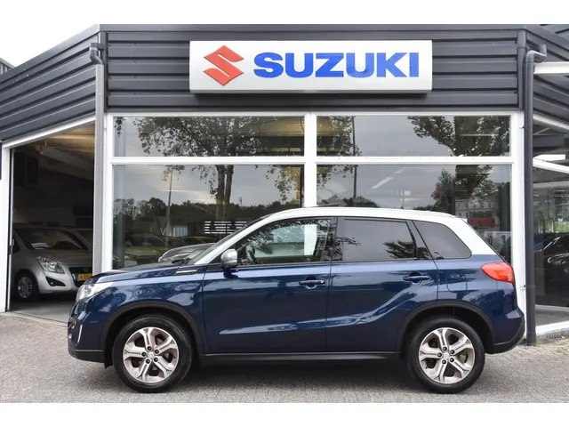 Suzuki Vitara 2