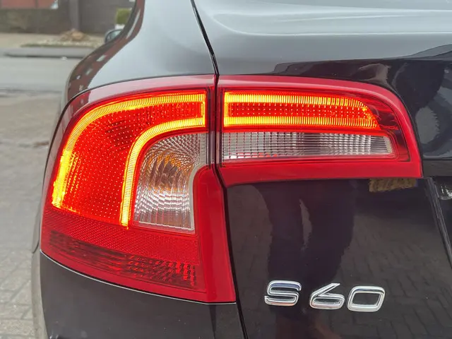 Volvo S60 1.5 T3 Automaat Nordic+ 2016 Benzine 37